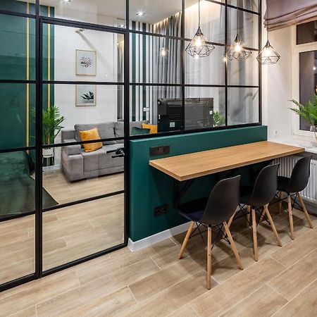 Emerald Lux Apartment. Liveinלבוב מראה חיצוני תמונה
